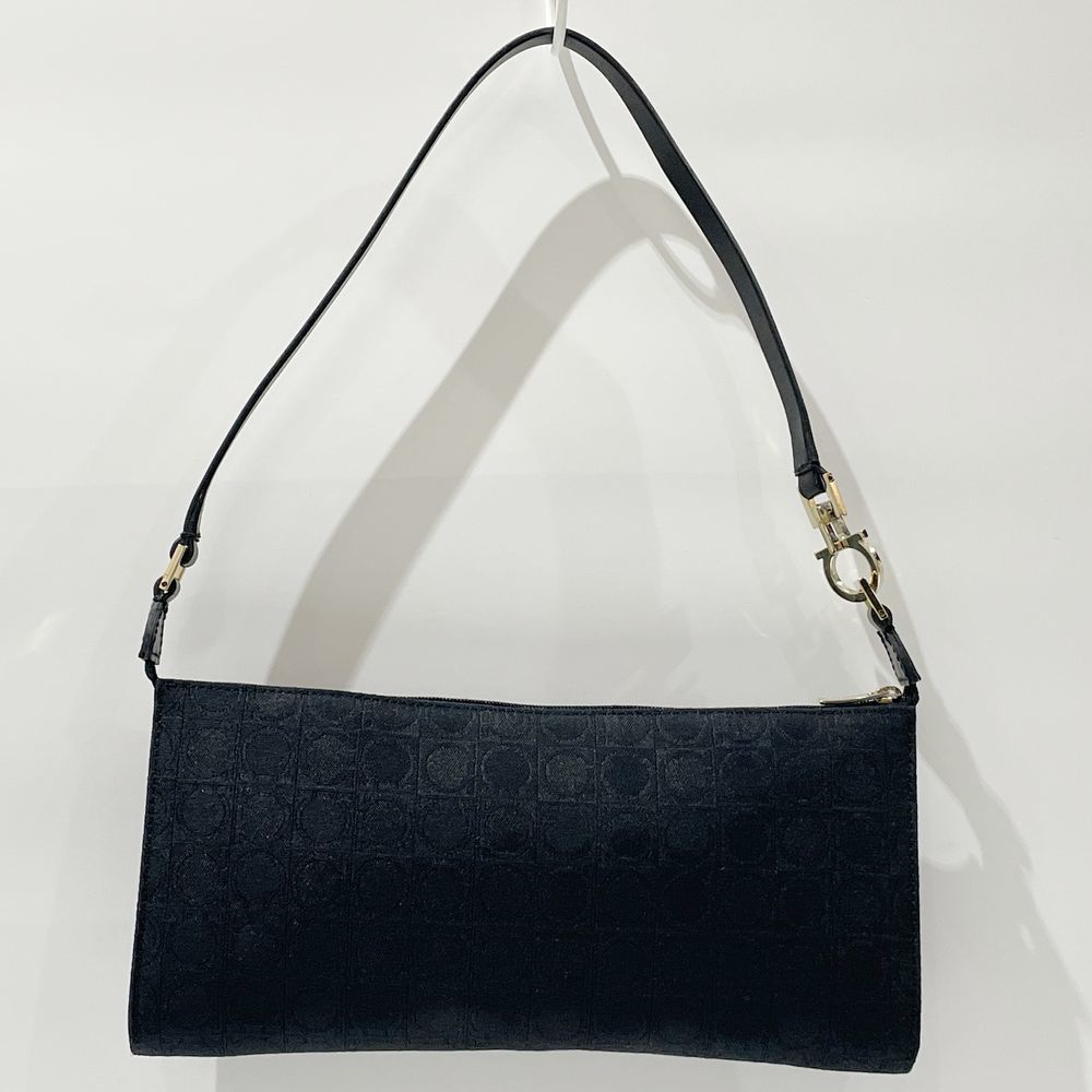 Salvatore Ferragamo Pouch Shoulder Gancini One Shoulder Bag